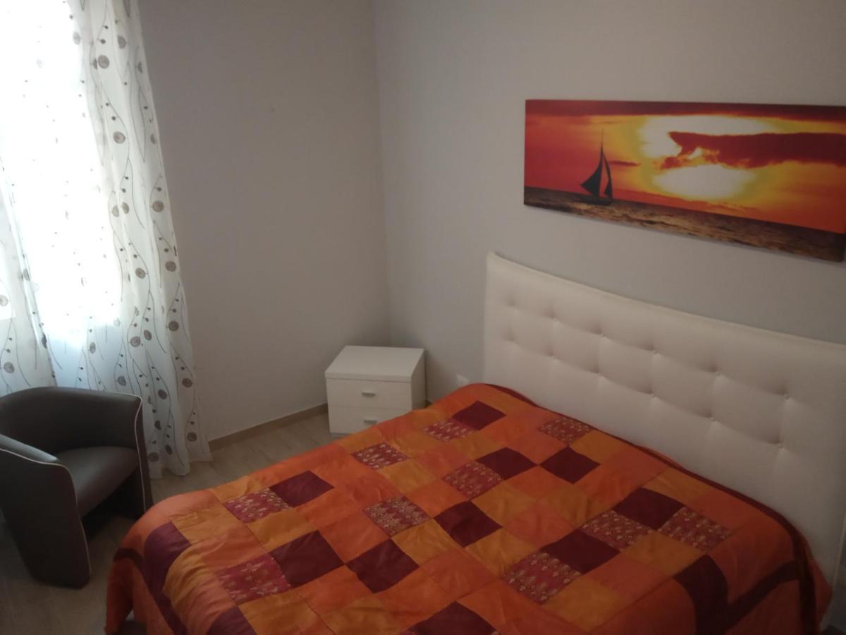 Mondello Beach Sarah House Apartment Palermo Exterior foto